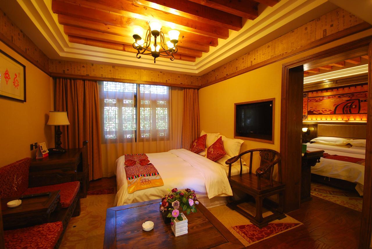 Lijiang Jinfu Hotel Exterior foto